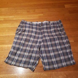 Gap Plaid rugged flat front Shorts size 36 NWOT